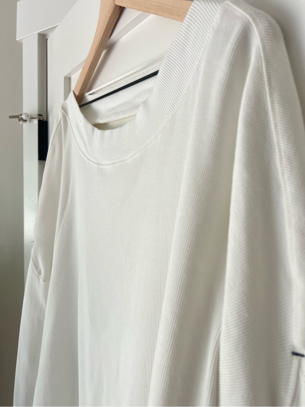 FP Movement Simply Layer Open Back Top M Ivory Ribbed Thumbhole Long Sleeve - Picture 3 of 11